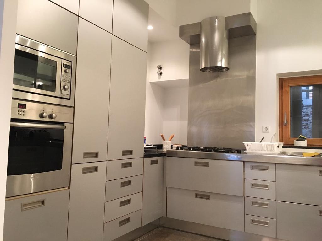 Chiado 4-Bedroom Flat Lisboa المظهر الخارجي الصورة