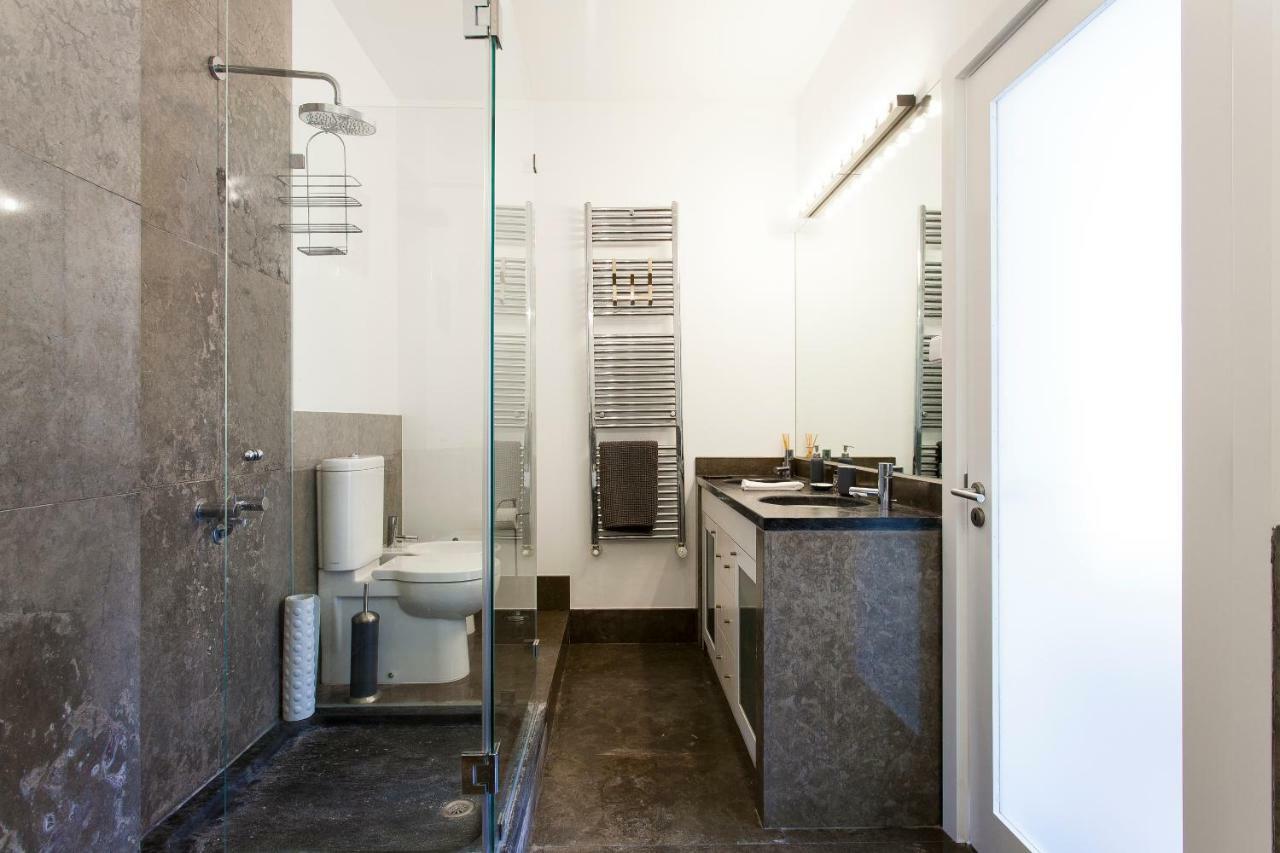 Chiado 4-Bedroom Flat Lisboa المظهر الخارجي الصورة