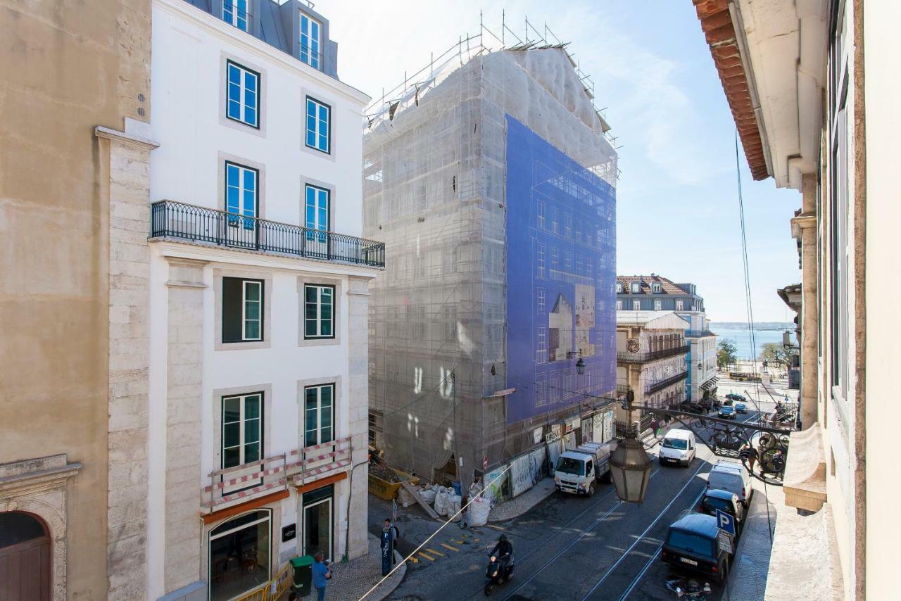Chiado 4-Bedroom Flat Lisboa المظهر الخارجي الصورة
