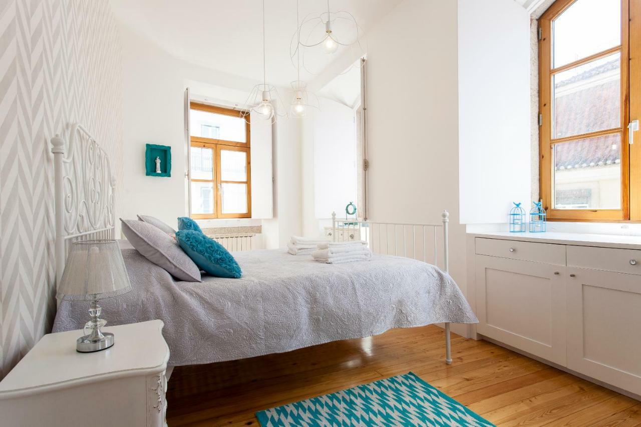Chiado 4-Bedroom Flat Lisboa المظهر الخارجي الصورة